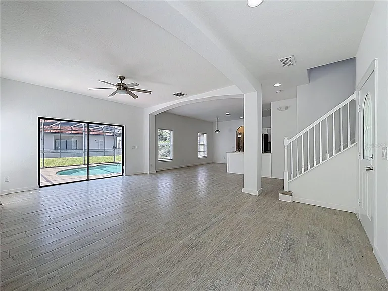 16710 Caribbean Breeze Way — Photo 4