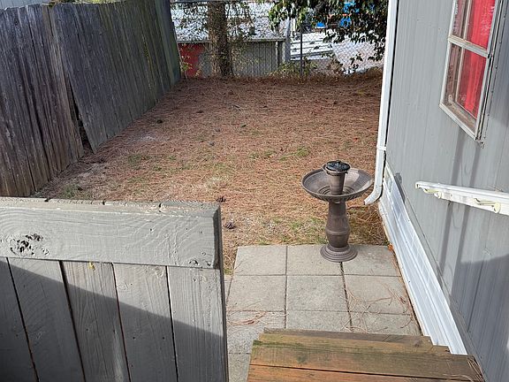 5th image of 7635 SE Johnson Creek Blvd