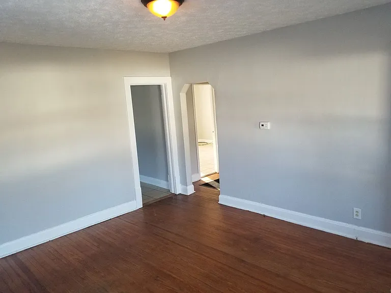 2210 Haden St — Photo 6