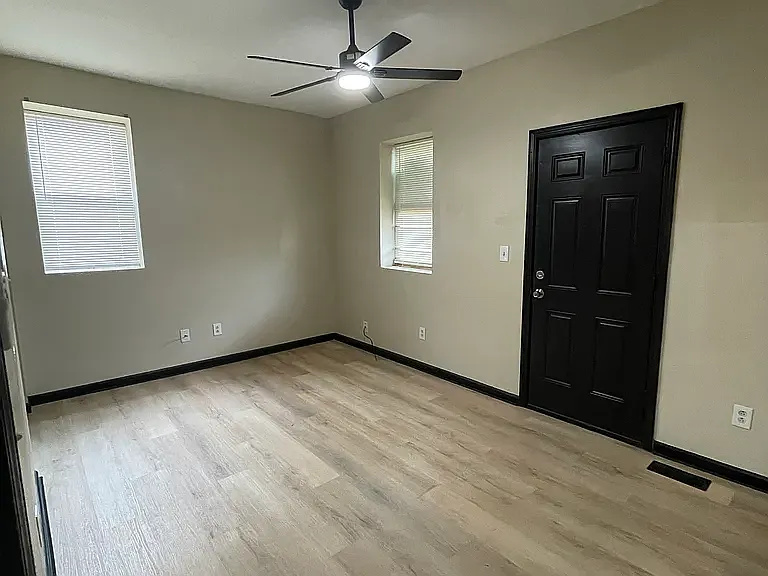 3511 Pennsylvania Ave #1F — Photo 6
