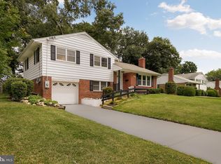 6726 Hopewell Ave, Springfield, VA 22151