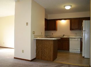 1716-24-32 Pleasant View Dr #12433113, Mankato, MN 56003