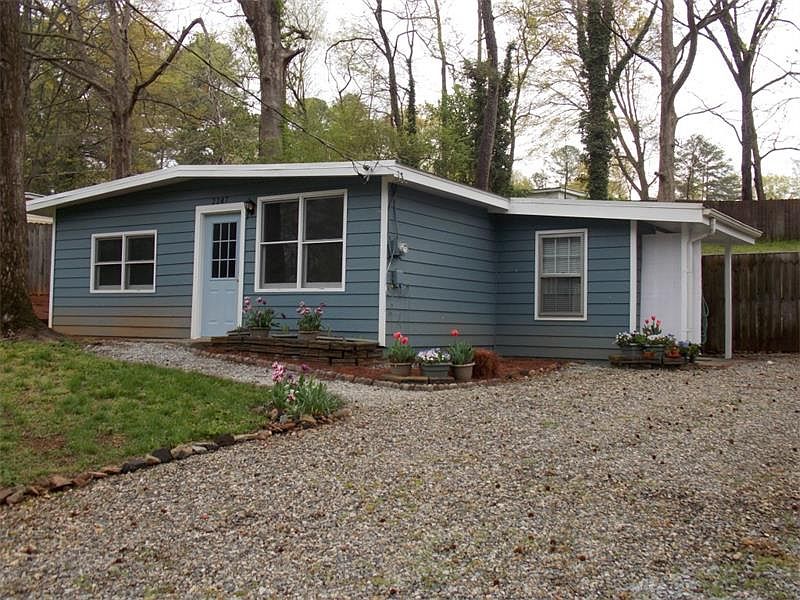 1st image of 2247 Wells Dr SE