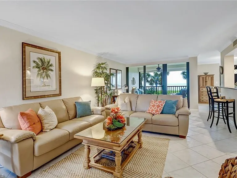 10475 Gulf Shore Dr #114 — Photo 4