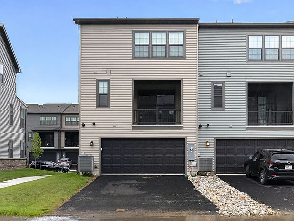 4th image of 118 Emily Way