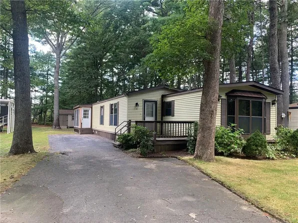 18 Leisure Way, Coventry, RI 02816