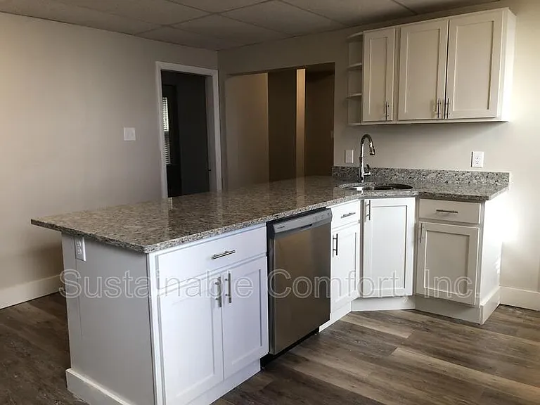 12 Creston St #1 — Photo 10