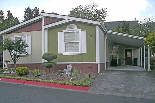 1st image of 8300 NE Quatama St