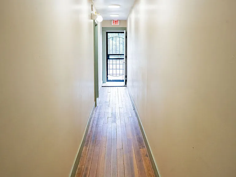 973-975 Mount Vernon Ave #3 — Photo 11