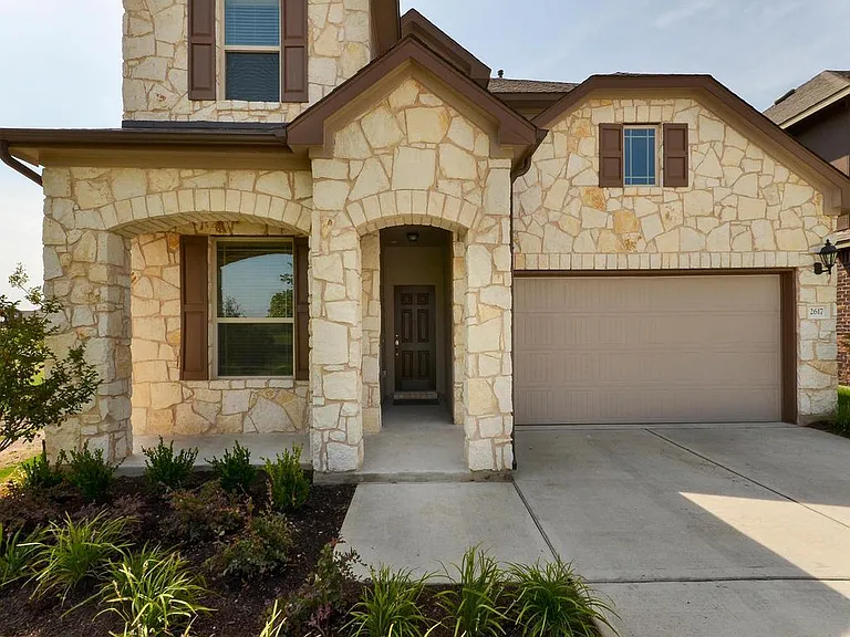 2617 Creeping Vine Ct — Photo 3