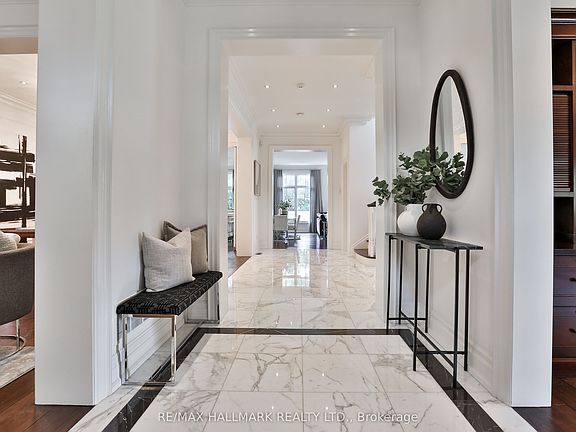 2nd image of 11 Forest Ridge Dr