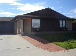 9049 Inverness Rd, Santee, CA 92071