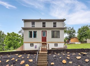 31 Penn St, Manor, PA 15665