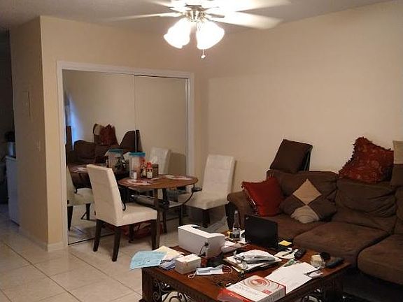 4th image of 1017 NE 9th Ct