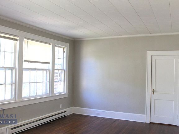2nd image of 503 S Lee St