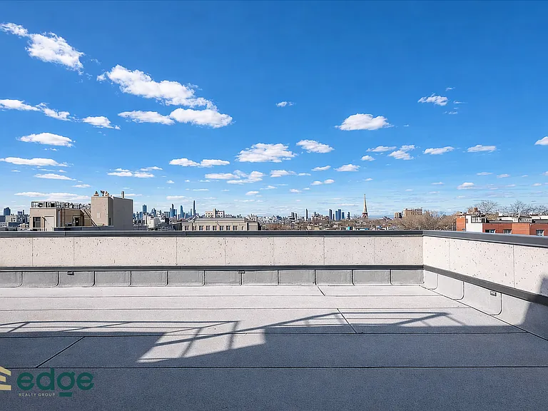169 Graham Ave #402 — Photo 7