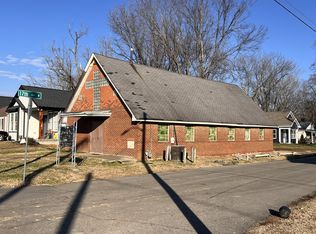 1520 John L Patterson St, Springfield, TN 37172