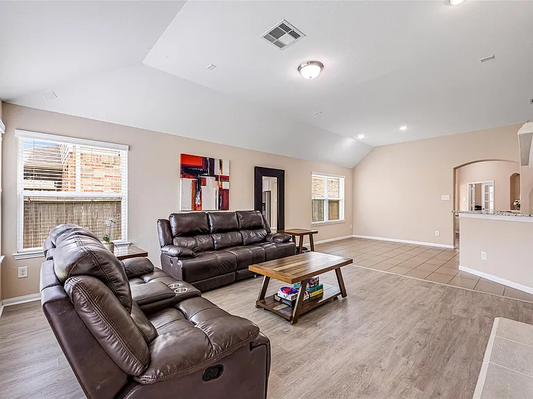 7030 Villa Mountain Ln — Photo 27