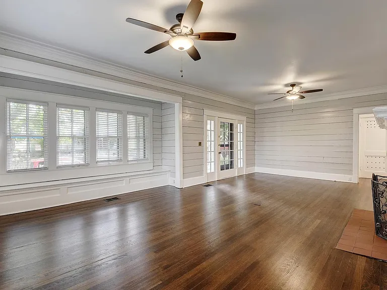 903 Shoal Cliff Ct — Photo 4