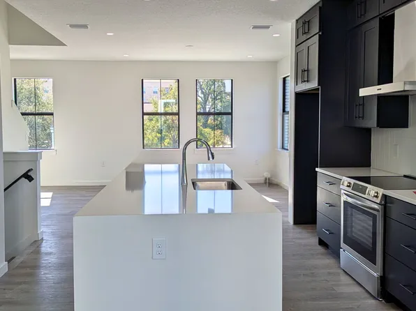 1218 E Kay St #4, Tampa, FL 33602