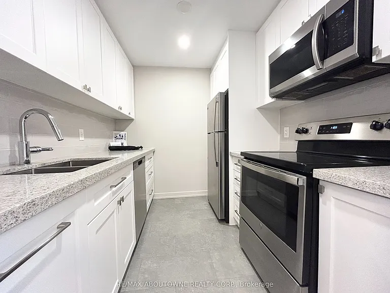 101 Millside Dr #607 — Photo 4