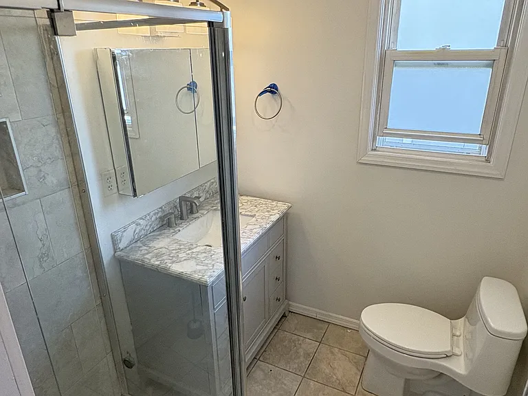 35 Lewis Pl #1 — Photo 6