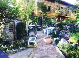 5700 Canyonside Rd, La Crescenta, CA 91214