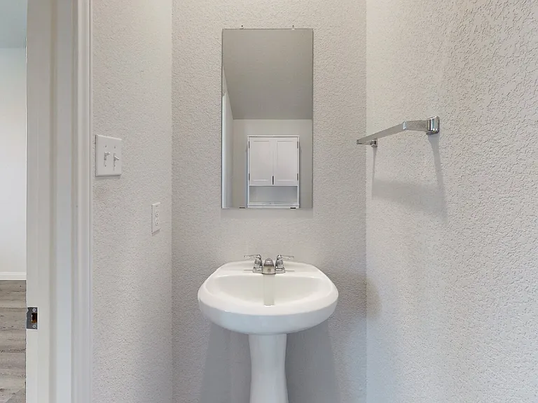1415 Desire Ln — Photo 5