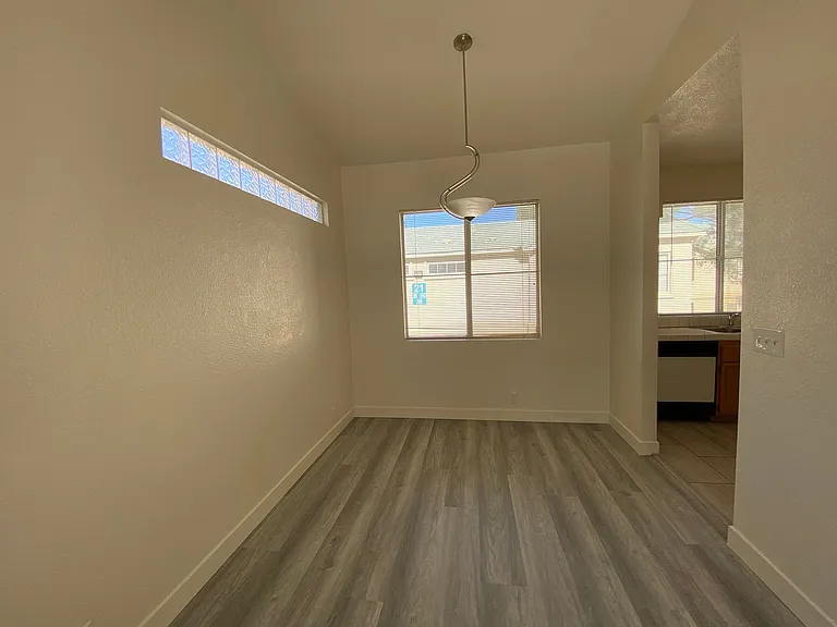 5155 W Tropicana Ave #2062 — Photo 4