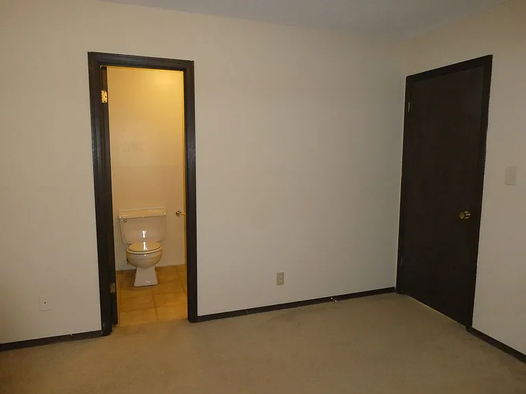 4608 W Knox Dr — Photo 10