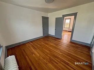 14 Guilfoile St #2 — Photo 9