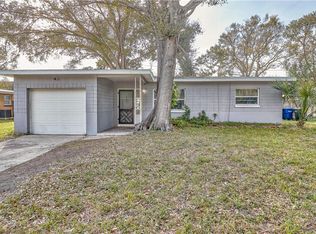 172 Huntington Dr, Largo, FL 33771