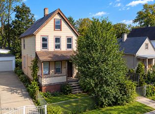 51 N Burgher Ave, Staten Island, NY 10310