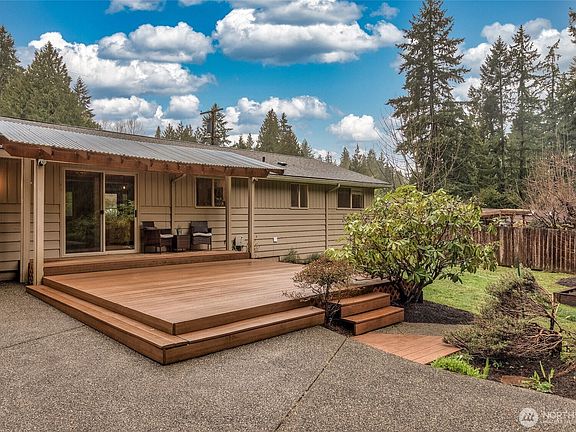 4th image of 13656 197th Avenue SE