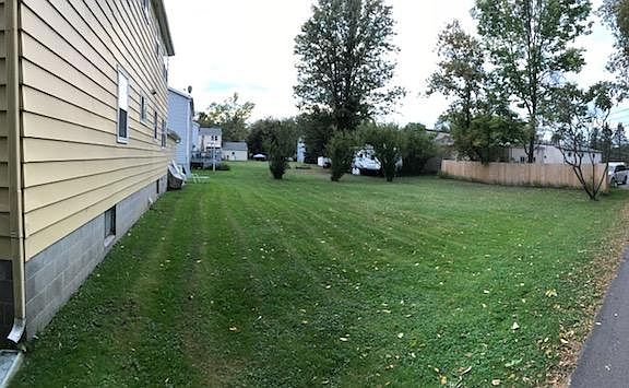 5th image of 618 Persons St #2