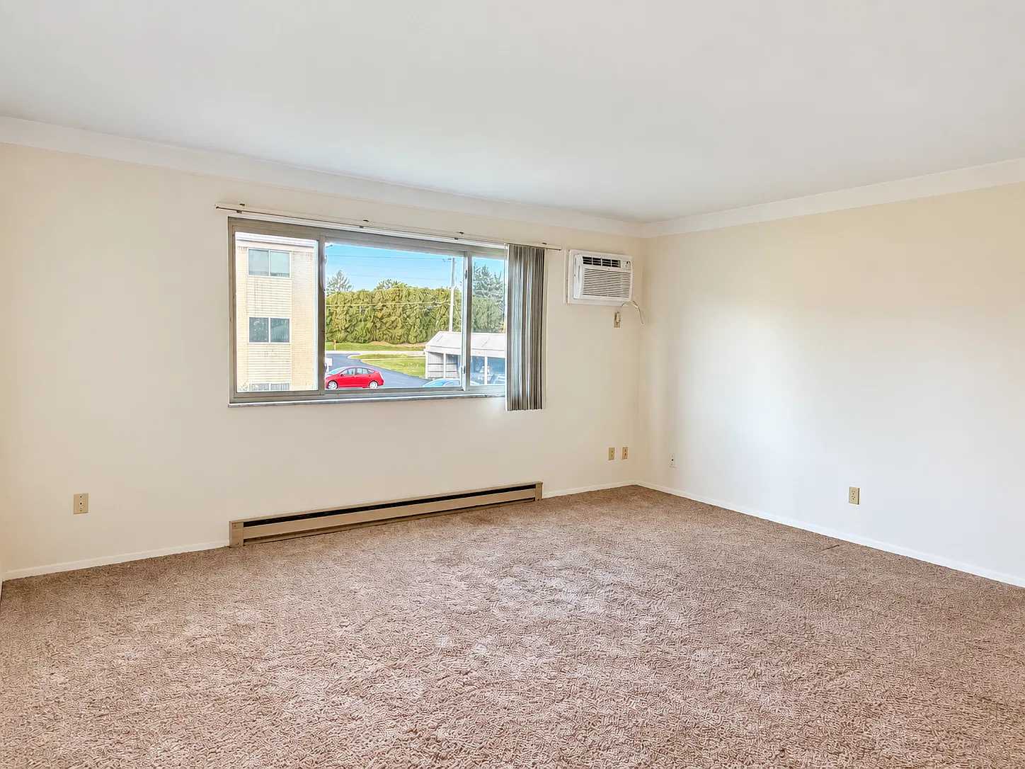 1 bed, 784 sqft, $850 — Photo 3