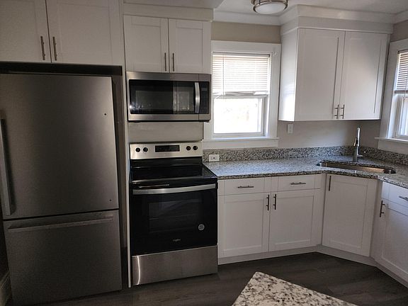 4th image of 3238 E Ocean View Ave APT 2