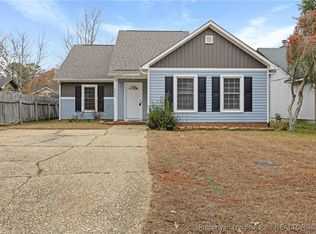 6870 Shawcross Ln, Fayetteville, NC 28314