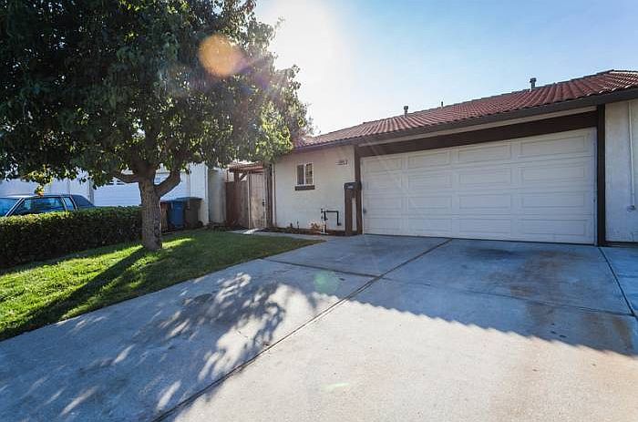 1st image of 3101 Cedar Ct