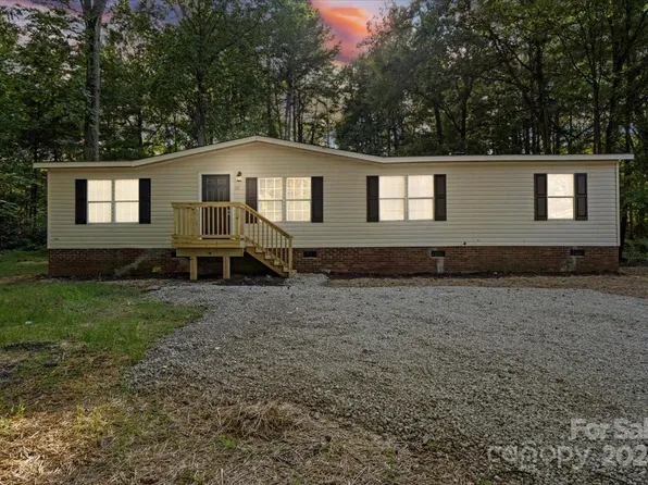 311 N Kimmons St, Landis, NC 28088