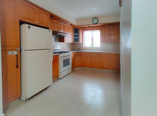 1955 80th St #2F, Brooklyn, NY 11214