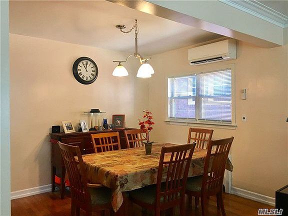 3rd image of 5026 208th St