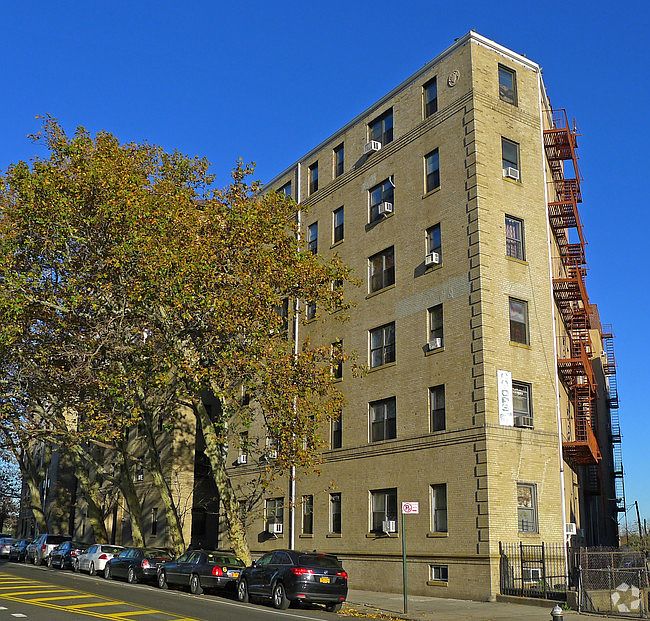 1st image of 70-35 Broadway APT E8