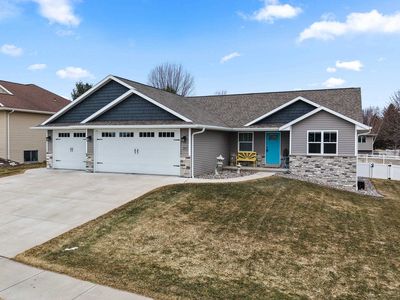 3164 Howard View Ln, Green Bay, WI, 54313