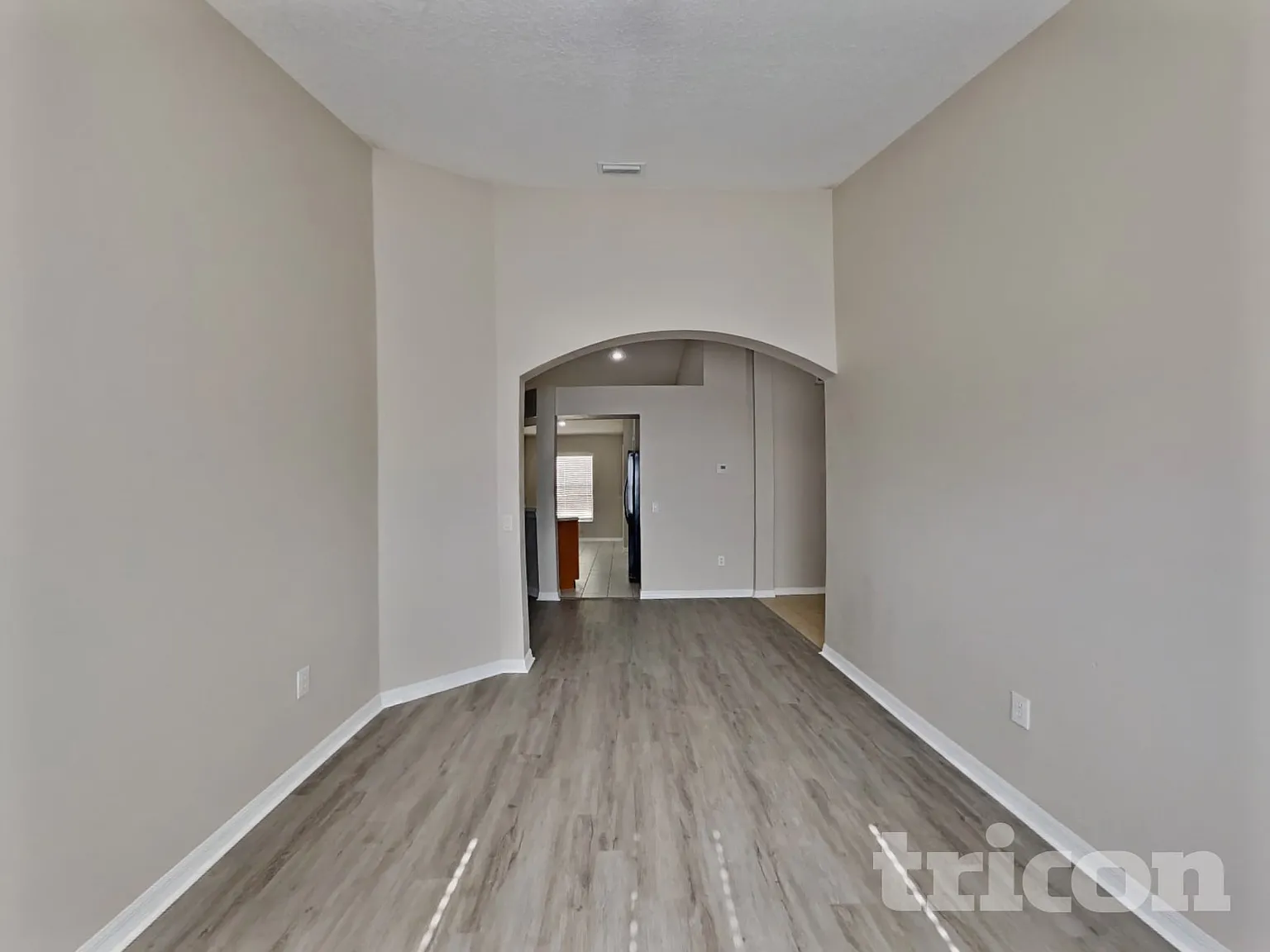 6944 Crown Lake Drive Gibsonton FL — Photo 4