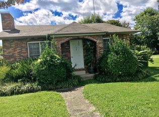 901 Winchester Ave, Middlesboro, KY 40965