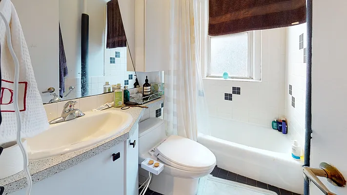 Rented by Bond New York | media 20