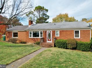 12 Woodland Park Dr, Luray, VA 22835