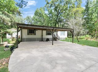 50 Private Road 2055 Rd, Hull, TX 77564