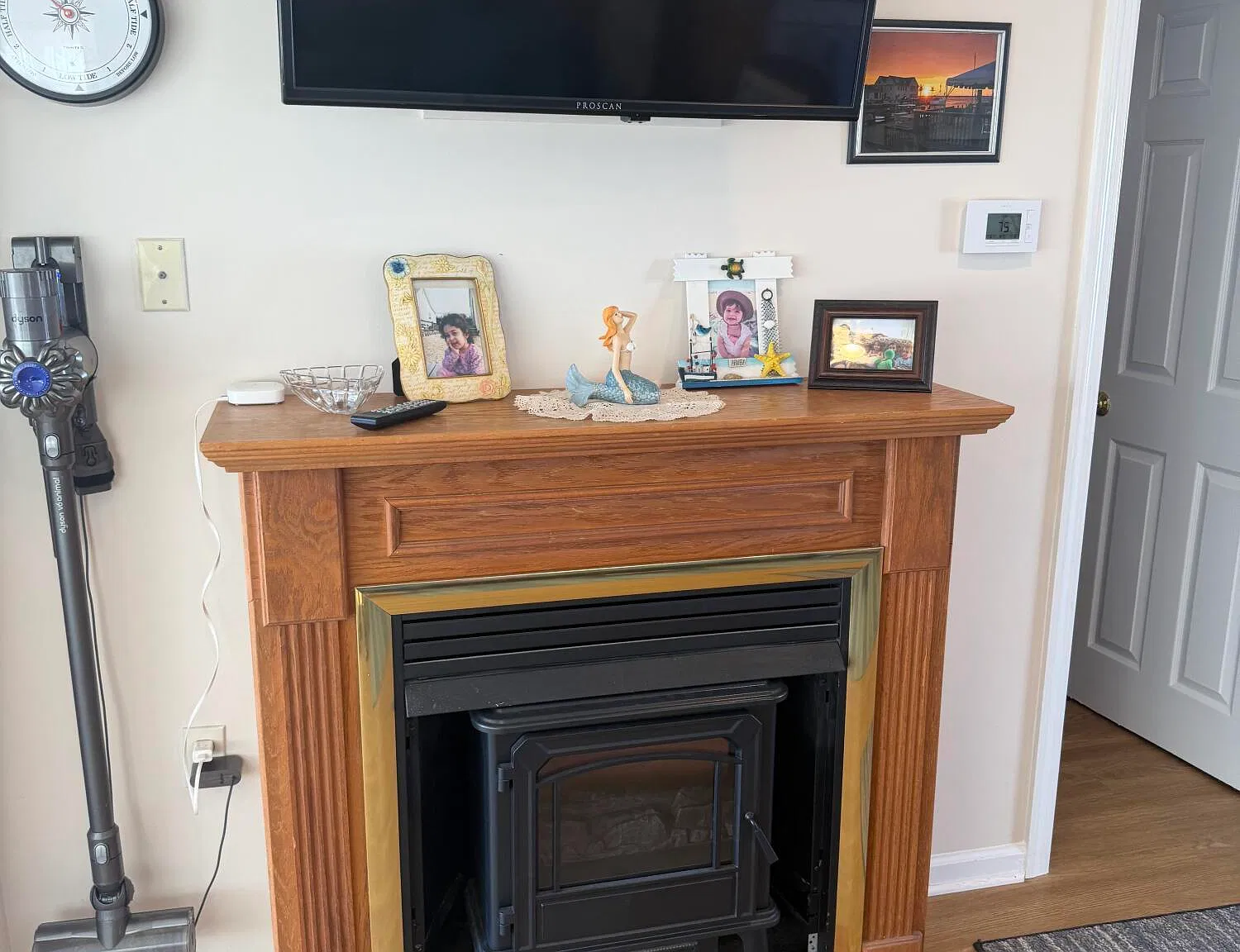 2 bed, 1.0 bath, 572 sqft, $1,950 — Photo 4